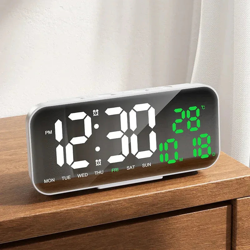 USB Powered Digital Alarm Clock Nienie™ - RS Store