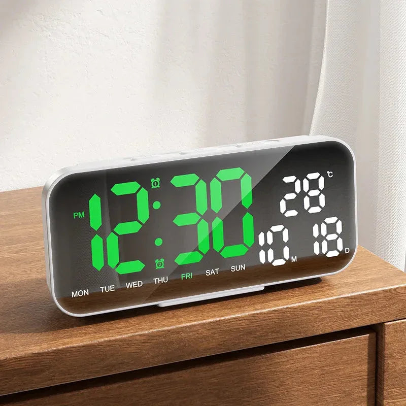 USB Powered Digital Alarm Clock Nienie™ - RS Store