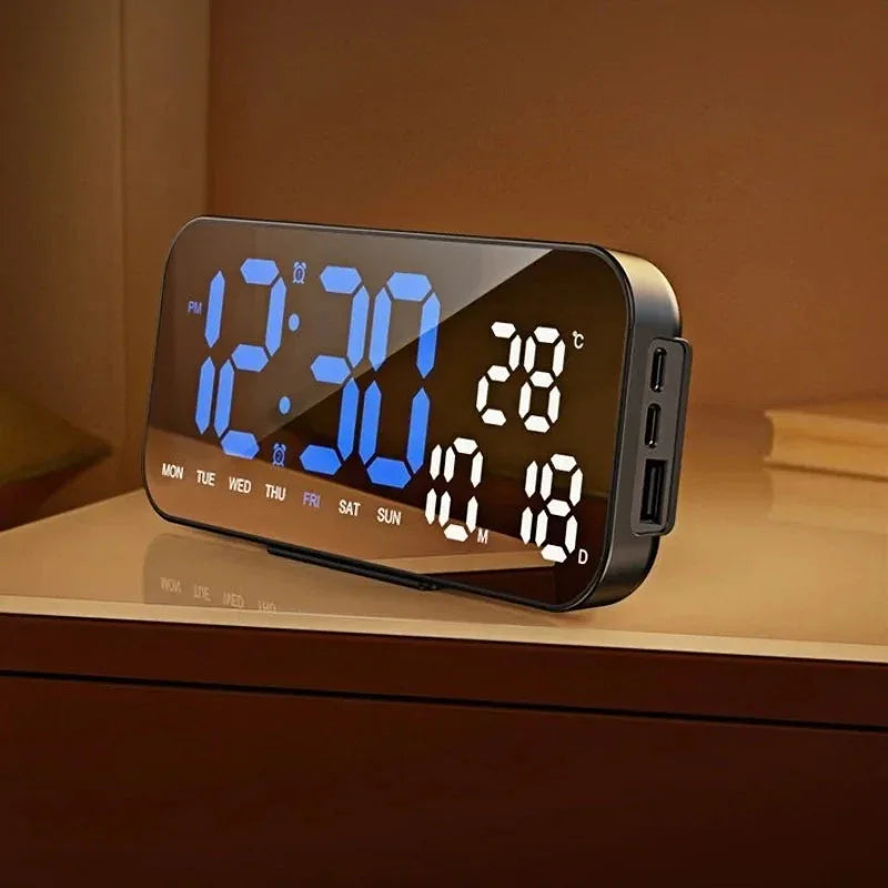 USB Powered Digital Alarm Clock Nienie™ - RS Store