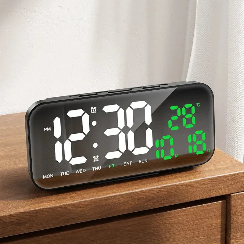 USB Powered Digital Alarm Clock Nienie™ - RS Store